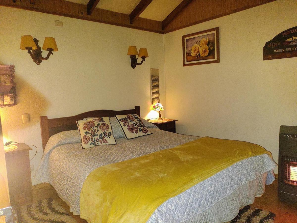 Complejo Cabanas Petalos Villarrica Exterior photo